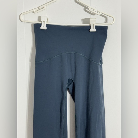 Spanx Booty Boost flare Pants - Picture 4 of 7